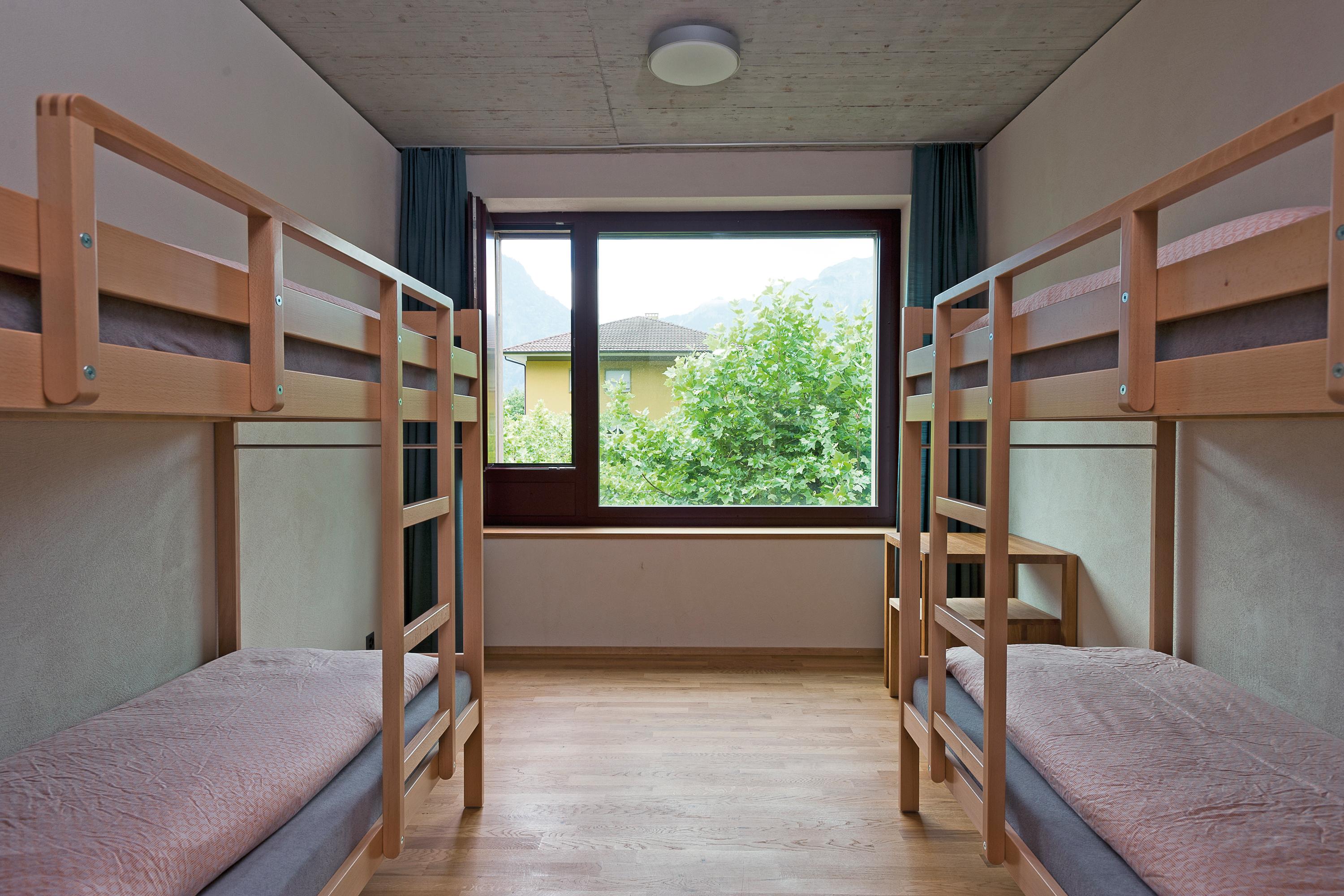 Interlaken Youth Hostel Exterior photo