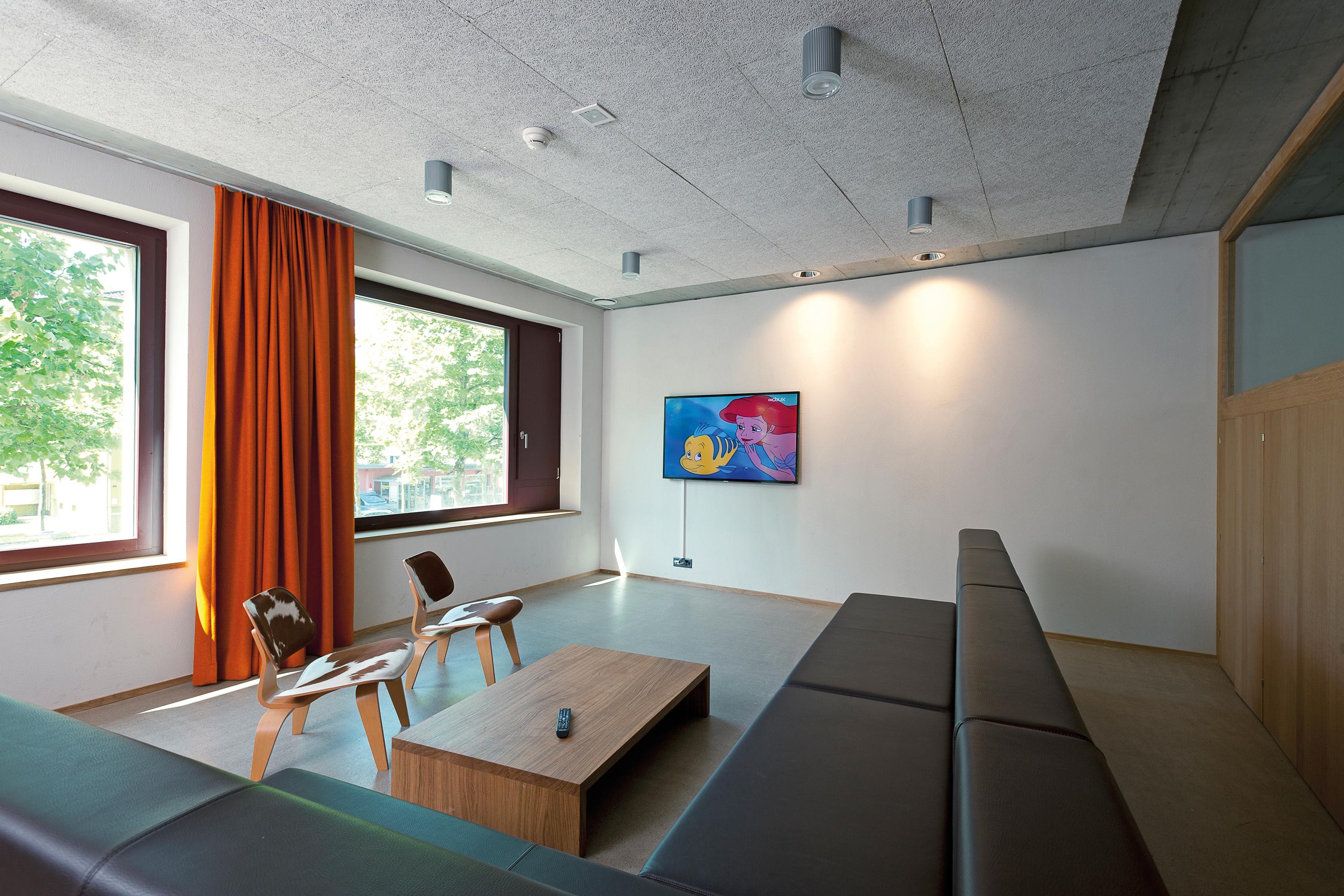 Interlaken Youth Hostel Exterior photo