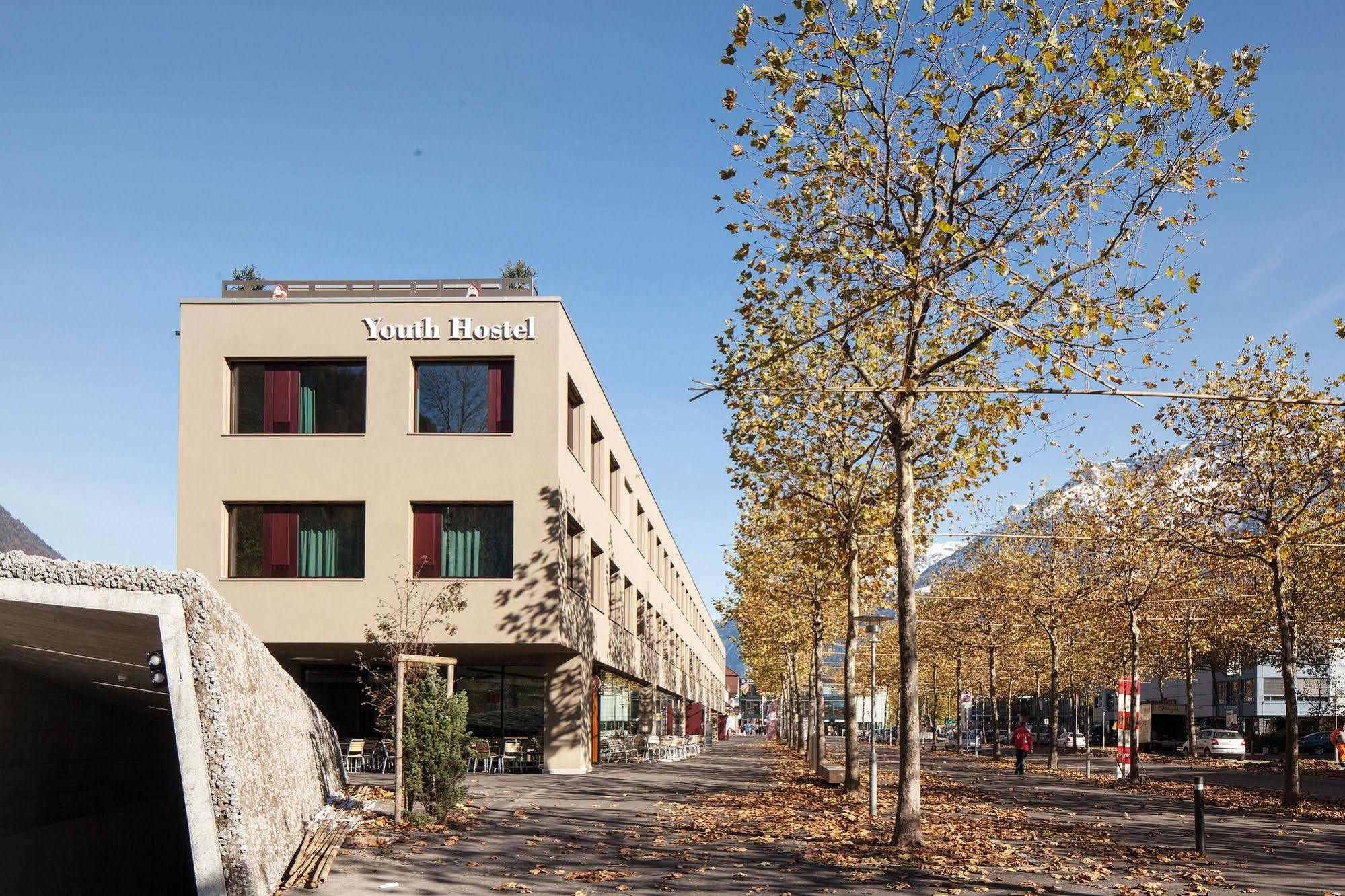 Interlaken Youth Hostel Exterior photo