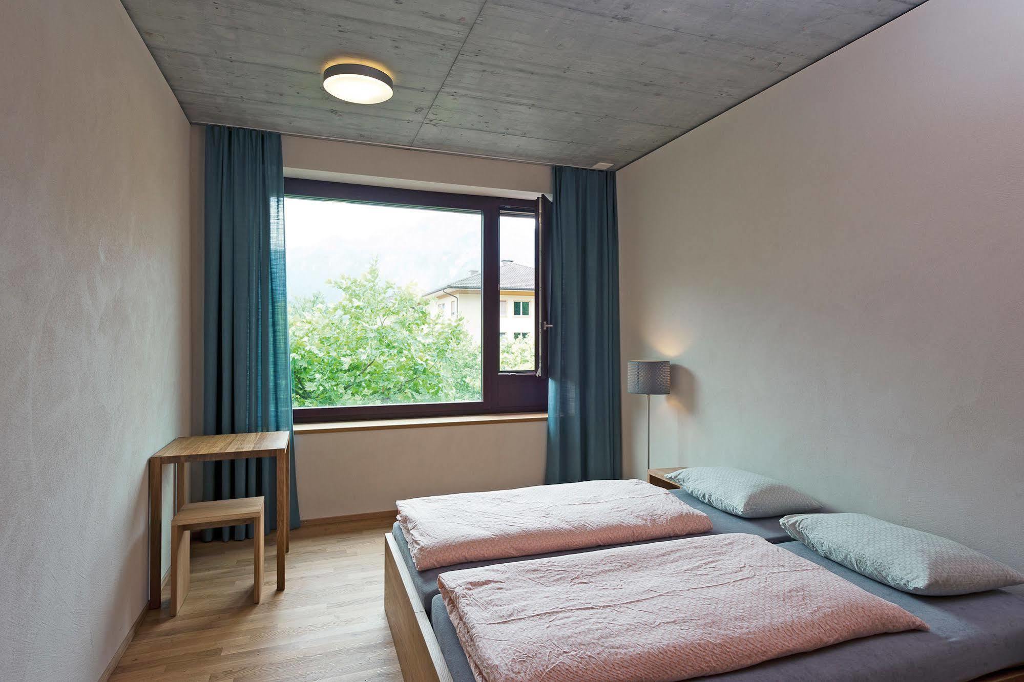 Interlaken Youth Hostel Exterior photo